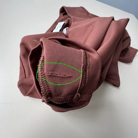 ARITZIA Babaton Contour Short Sleeve Tee - Mocha Brown-2XS - Picture 13 of 13